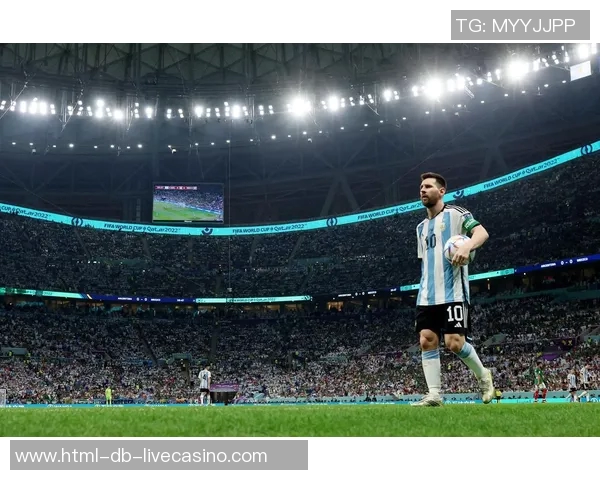 梅西:足球场上的传奇之路与无尽荣耀的背后故事 梅西:足球场上的传奇之路与无尽荣耀的背后故事